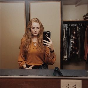 Meet your Posher, Lauren